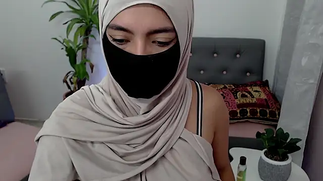 Snapshot of jade_nassar chatting on September 12, 5:02 pm jade nassar online show from September 12, 5:02 pm