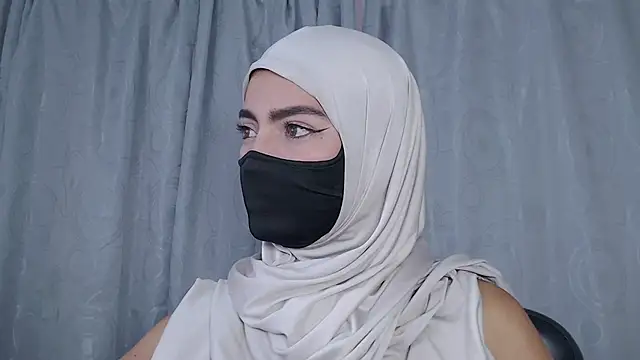 jade nassar online show from July 17, 11:02 pm