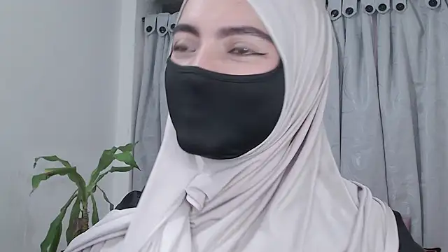 jade nassar online show from February 28, 3:55 pm