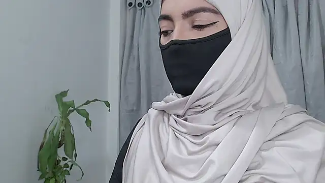 jade nassar online show from March 20, 12:11 am