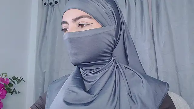 jade nassar online show from June 16, 7:58 pm