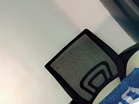 your hottest kim online show from February 21, 3:52 am