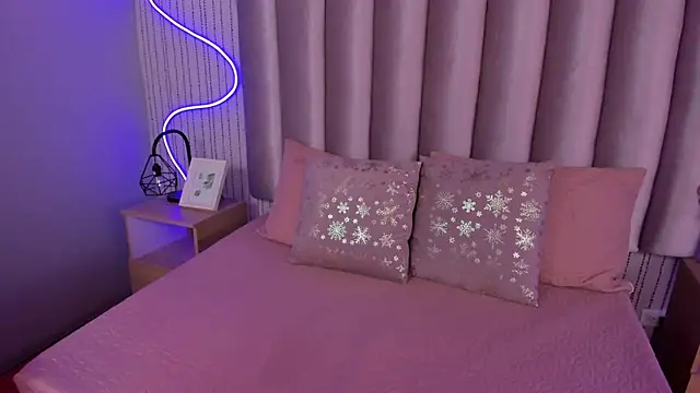 SamanthaPeachss online show from October 21, 12:04 pm