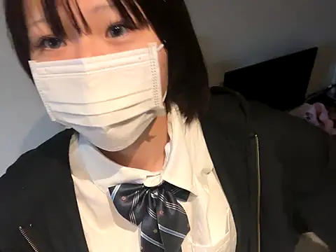 Snapshot of kabikabi_makaron chatting on October 31, 6:21 am kabikabi makaron online show from October 31, 6:21 am