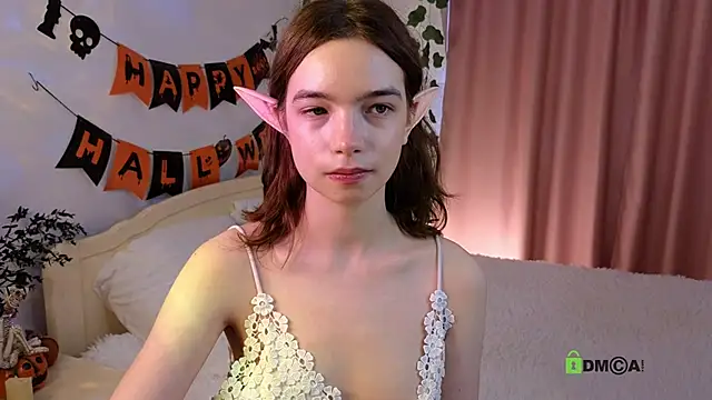 Evi Brook online show from October 29, 8:46 am