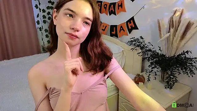 Evi Brook online show from November 4, 6:50 am