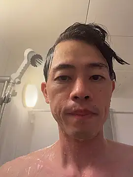 iiiviviii online show from November 28, 4:18 pm