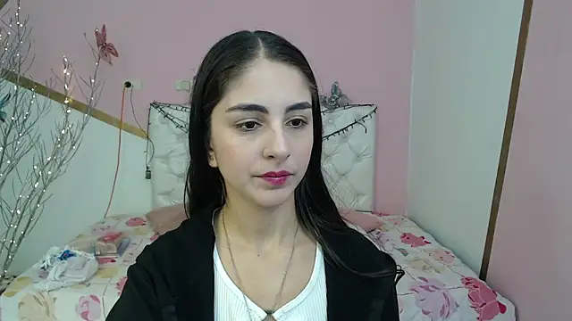 Snapshot of sofi_san chatting on October 11, 1:56 pm sofi san online show from October 11, 1:56 pm