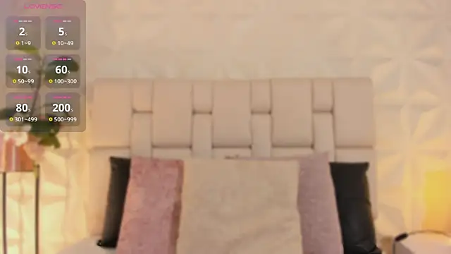 scarlettadams   online show from November 6, 12:31 pm