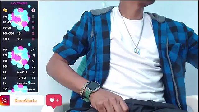 Snapshot of mike_black_22 chatting on February 26, 7:52 am mike black 22 online show from February 26, 7:52 am