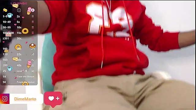 Snapshot of mike_black_22 chatting on October 22, 4:50 pm mike black 22 online show from October 22, 4:50 pm