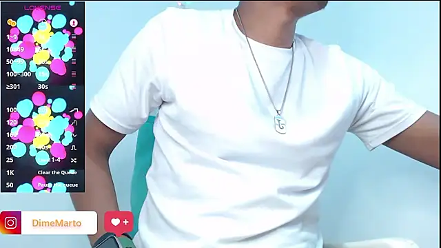 Snapshot of mike_black_22 chatting on January 13, 2:32 pm mike black 22 online show from January 13, 2:32 pm