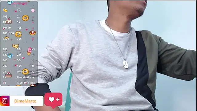 Snapshot of mike_black_22 chatting on November 23, 2:27 pm mike black 22 online show from November 23, 2:27 pm