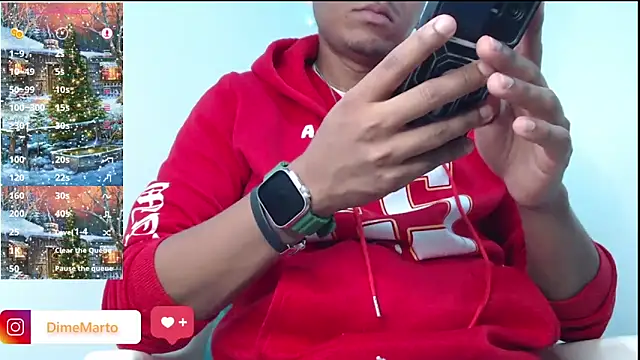 Snapshot of mike_black_22 chatting on December 16, 2:32 pm mike black 22 online show from December 16, 2:32 pm