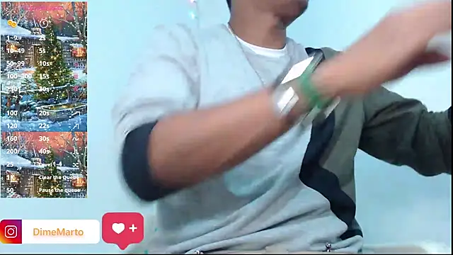 Snapshot of mike_black_22 chatting on December 19, 4:09 pm mike black 22 online show from December 19, 4:09 pm