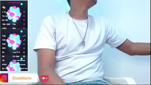 Snapshot of mike_black_22 chatting on June 15, 4:06 pm mike black 22 online show from June 15, 4:06 pm