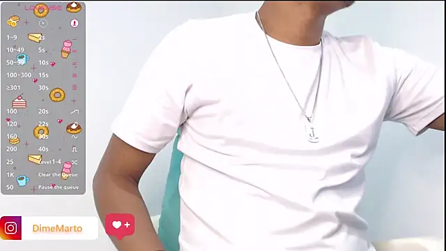 Snapshot of mike_black_22 chatting on November 27, 3:45 pm mike black 22 online show from November 27, 3:45 pm