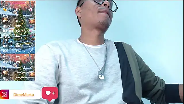 Snapshot of mike_black_22 chatting on November 28, 3:56 pm mike black 22 online show from November 28, 3:56 pm