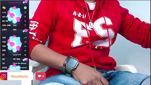 Snapshot of mike_black_22 chatting on February 3, 1:05 pm mike black 22 online show from February 3, 1:05 pm