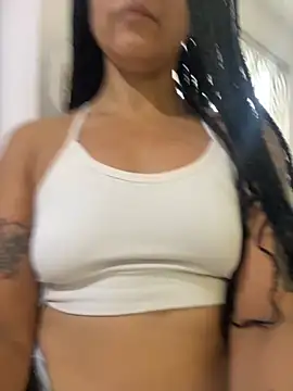 Samara Hadi  online show from October 24, 9:47 pm