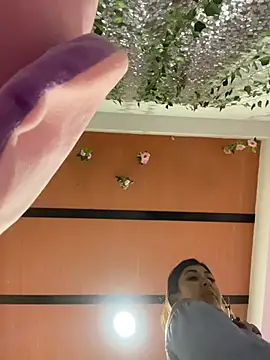 emilysofiia online show from October 31, 11:11 pm