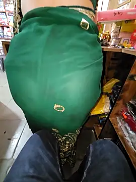 indianhotwife639 online show from November 26, 5:18 am