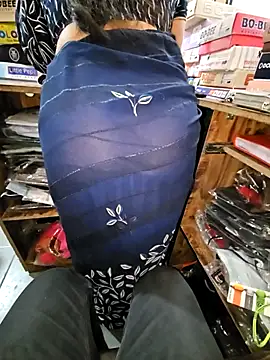 indianhotwife639 online show from March 17, 5:43 am