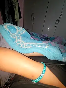 Snapshot of indianhotwife639 chatting on October 2, 10:46 pm indianhotwife639 online show from October 2, 10:46 pm