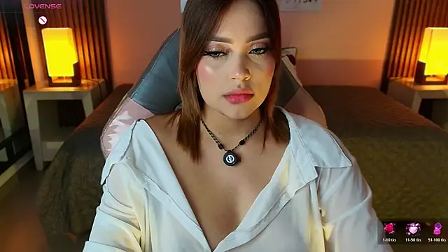 Snapshot of _meliblue chatting on July 8, 7:36 pm meliblue online show from July 8, 7:36 pm