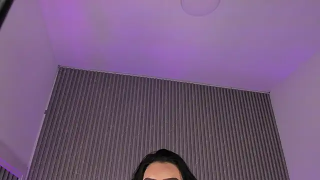 MaddyGray  online show from March 16, 7:16 pm