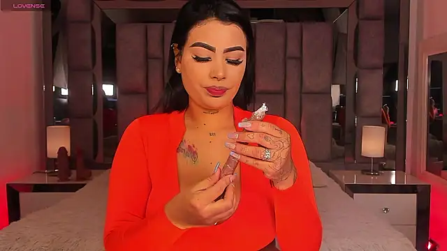 MaddyGray  online show from February 17, 7:11 pm