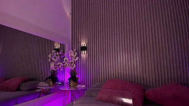 MaddyGray  online show from March 5, 11:54 pm