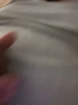 Snapshot of Bbrn69official chatting on January 8, 8:20 am Bbrn69official online show from January 8, 8:20 am