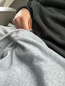 Snapshot of Bbrn69official chatting on February 27, 4:07 pm Bbrn69official online show from February 27, 4:07 pm