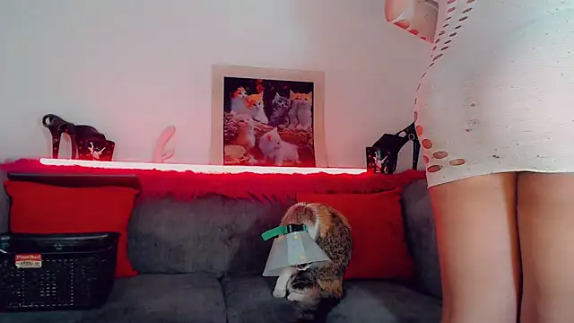 Snapshot of vicky_gill chatting on October 8, 3:46 pm vicky gill online show from October 8, 3:46 pm