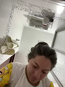Alyha Cortes online show from October 16, 12:02 pm