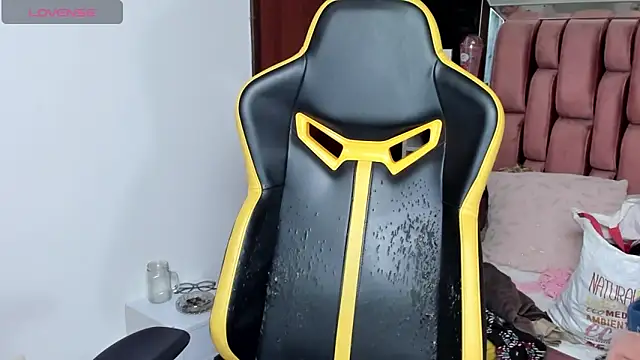 sara slut21 online show from March 8, 4:56 am