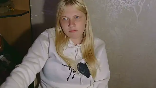 Snapshot of Victoria_ooo chatting on October 3, 8:21 pm Victoria ooo online show from October 3, 8:21 pm