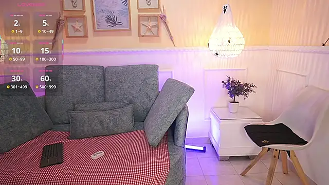 LoonaNyx online show from October 13, 11:34 am
