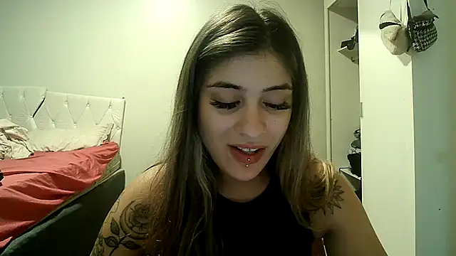 Becca B online show from February 14, 10:32 pm