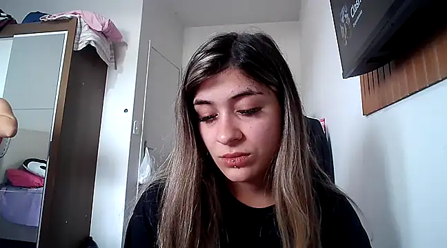 Becca B online show from January 6, 7:07 pm