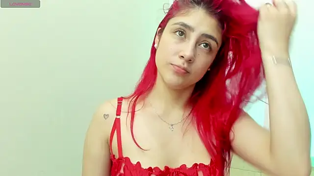 adahraa younng online show from March 25, 7:35 pm