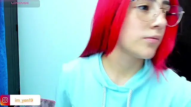 Snapshot of adahraa_younng chatting on September 22, 8:04 pm adahraa younng online show from September 22, 8:04 pm