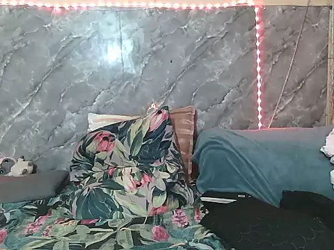 ZARIA-VIXEN online show from October 24, 9:36 pm