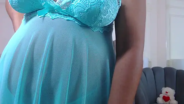 NatashaSilver online show from November 18, 3:15 pm