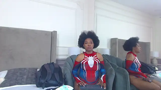 NatashaSilver online show from November 1, 1:05 pm