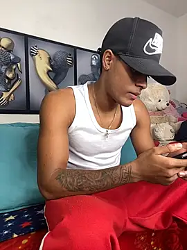 Nick Jackson  online show from February 24, 5:19 am