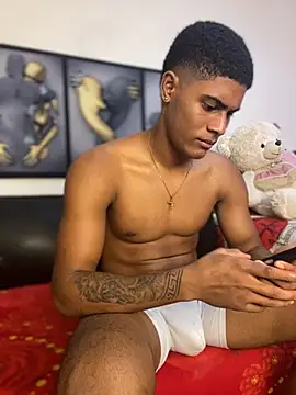 Nick Jackson  online show from March 3, 4:30 am