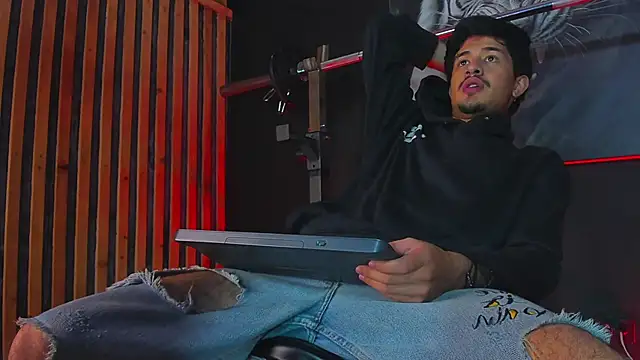 DimitriDeluxe online show from November 19, 7:58 pm