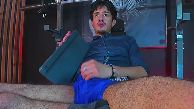 DimitriDeluxe online show from November 15, 1:09 am